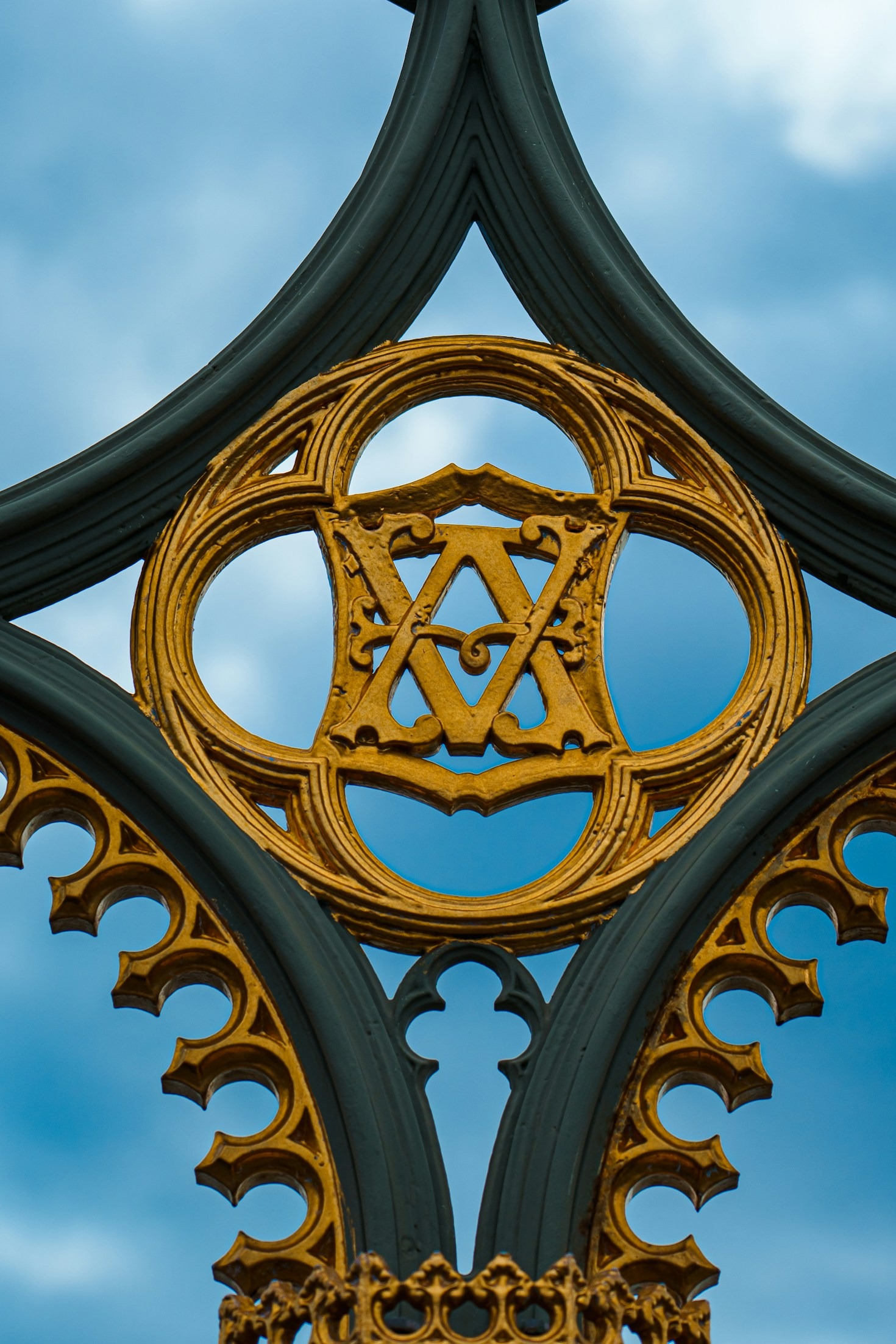 The Origins of Freemasonry: Myths and Reality